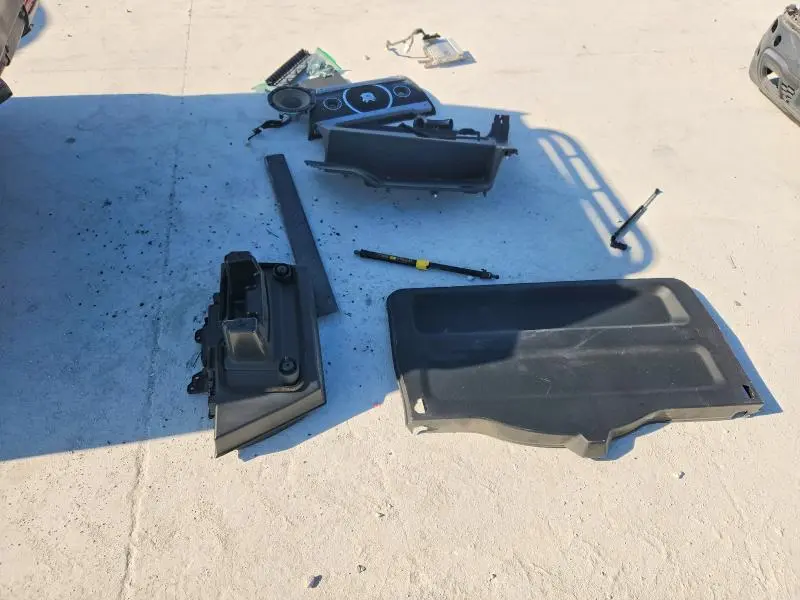 2011 TOYOTA FJ CRUISER BASE  