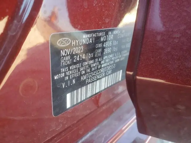 2024 GENESIS G70 BASE