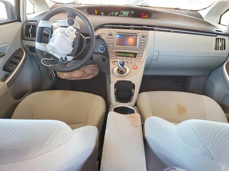2015 TOYOTA PRIUS THREE  