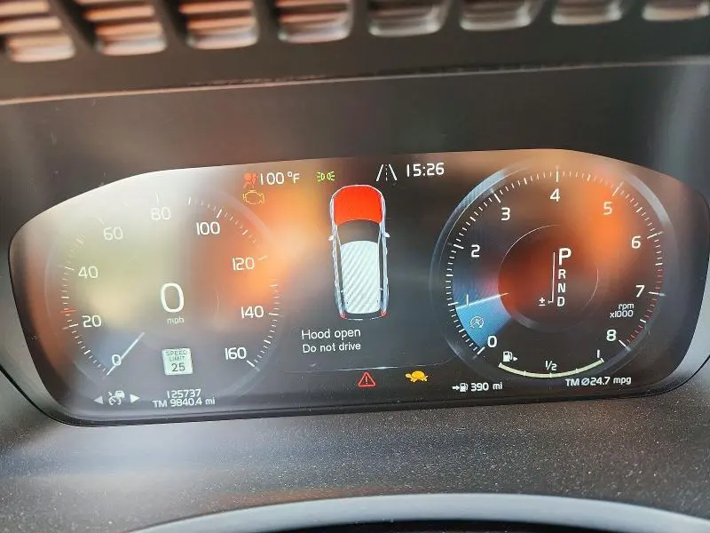 2017 VOLVO XC90 T6  