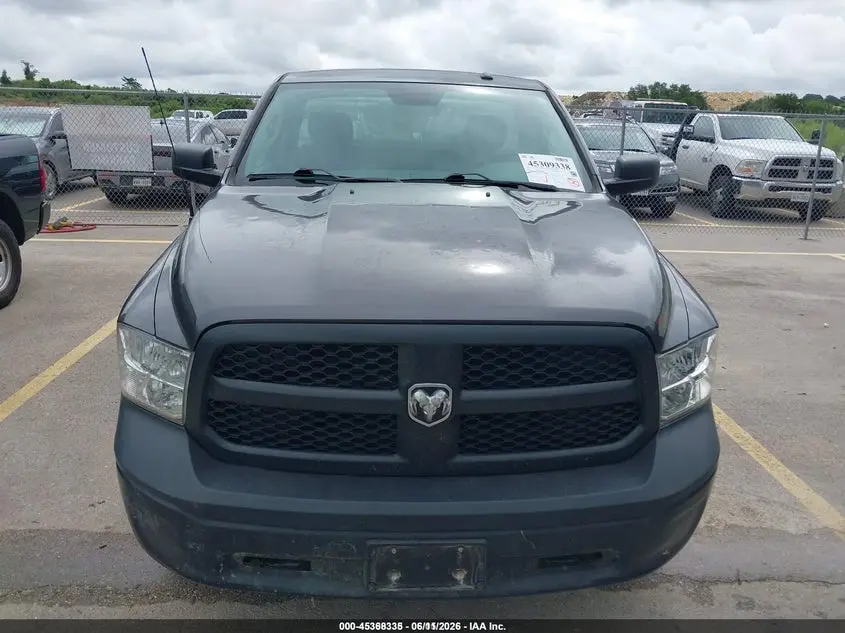 2020 RAM 1500 CLASSIC TRADESMAN  4X4 8' BOX