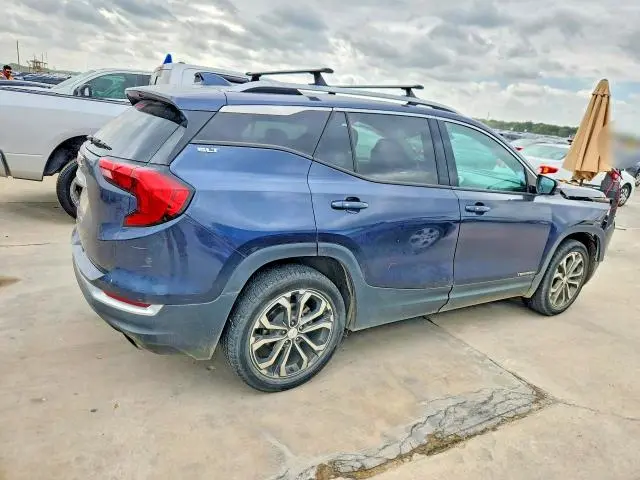 2019 GMC TERRAIN SLT  