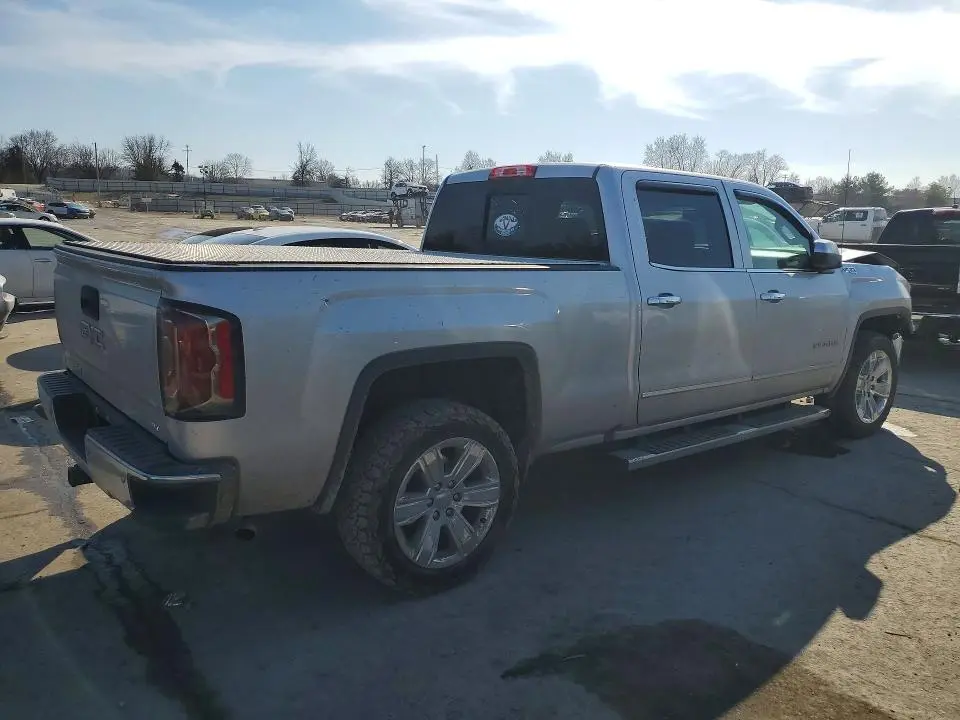 2018 GMC SIERRA K1500 SLT  