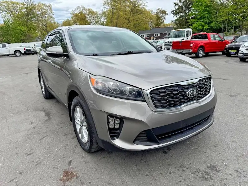 2019 KIA SORENTO LX V6  