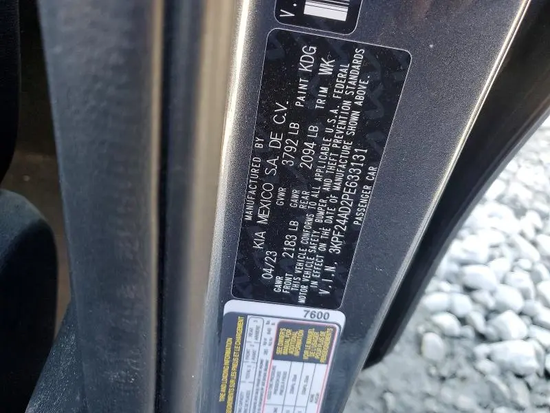 2023 KIA FORTE LX  