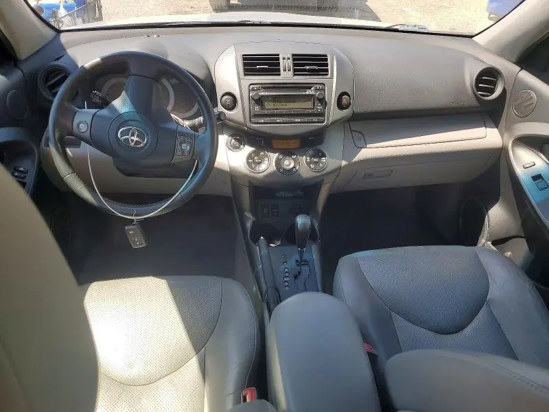 2012 TOYOTA RAV4 LIMITED  