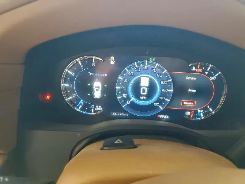 2017 CADILLAC ESCALADE PLATINUM  