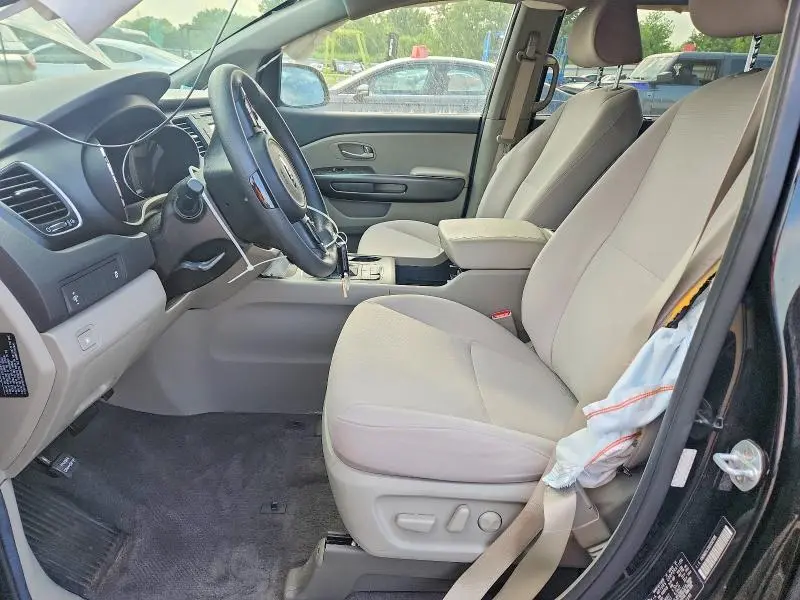 2016 KIA SEDONA LX  