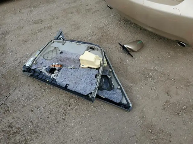 2010 TOYOTA CAMRY SE  