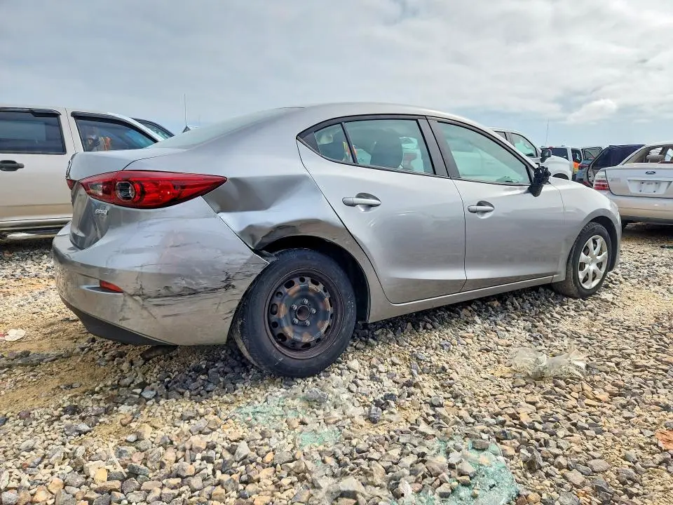 2015 MAZDA 3 SPORT  