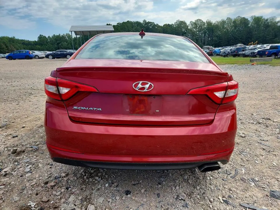 2017 HYUNDAI SONATA SE  