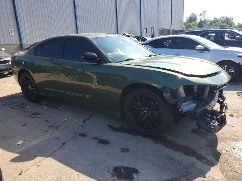 2018 DODGE CHARGER SXT  