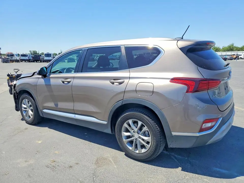 2019 HYUNDAI SANTA FE SE  