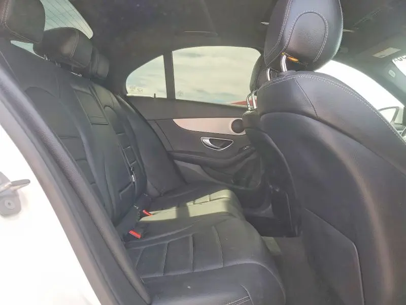 2019 MERCEDES-BENZ C 300  