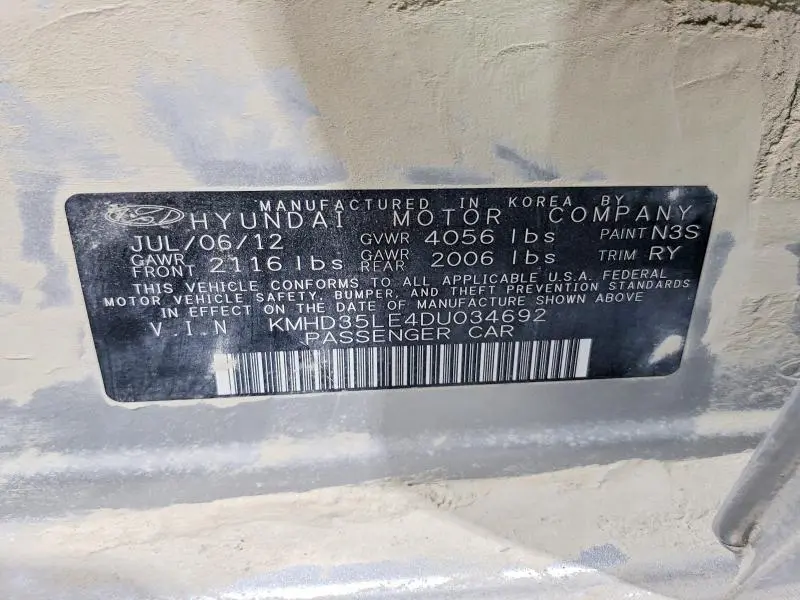 2013 HYUNDAI ELANTRA GT BASE  