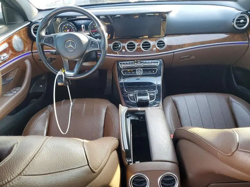 2017 MERCEDES-BENZ E 300 4MATIC  