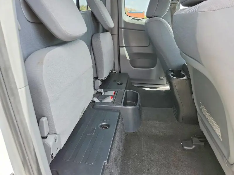 2015 TOYOTA TACOMA BASE  