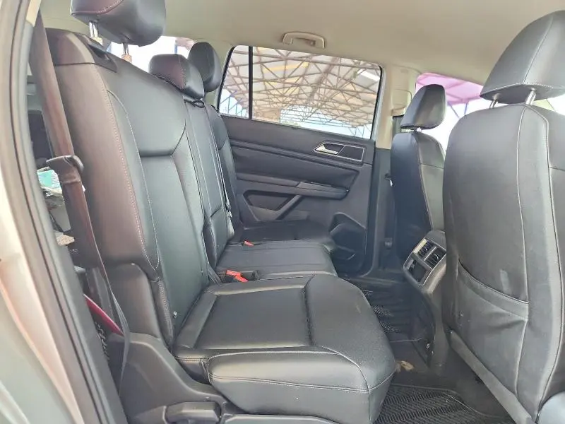 2018 VOLKSWAGEN ATLAS SE  