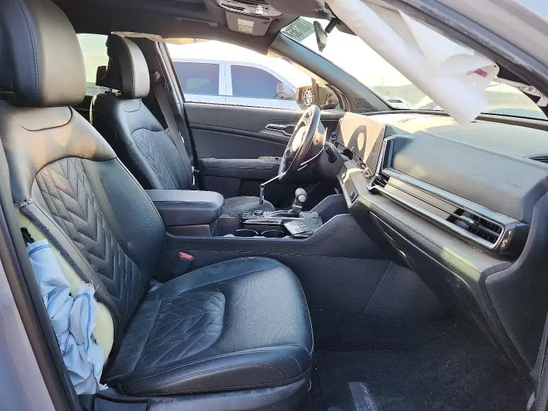 2025 KIA SPORTAGE X LINE  