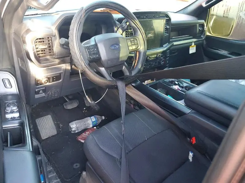 2024 FORD F150 STX  