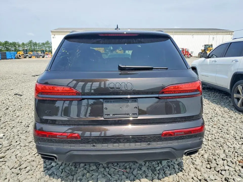 2025 AUDI Q7 PREMIUM PLUS  