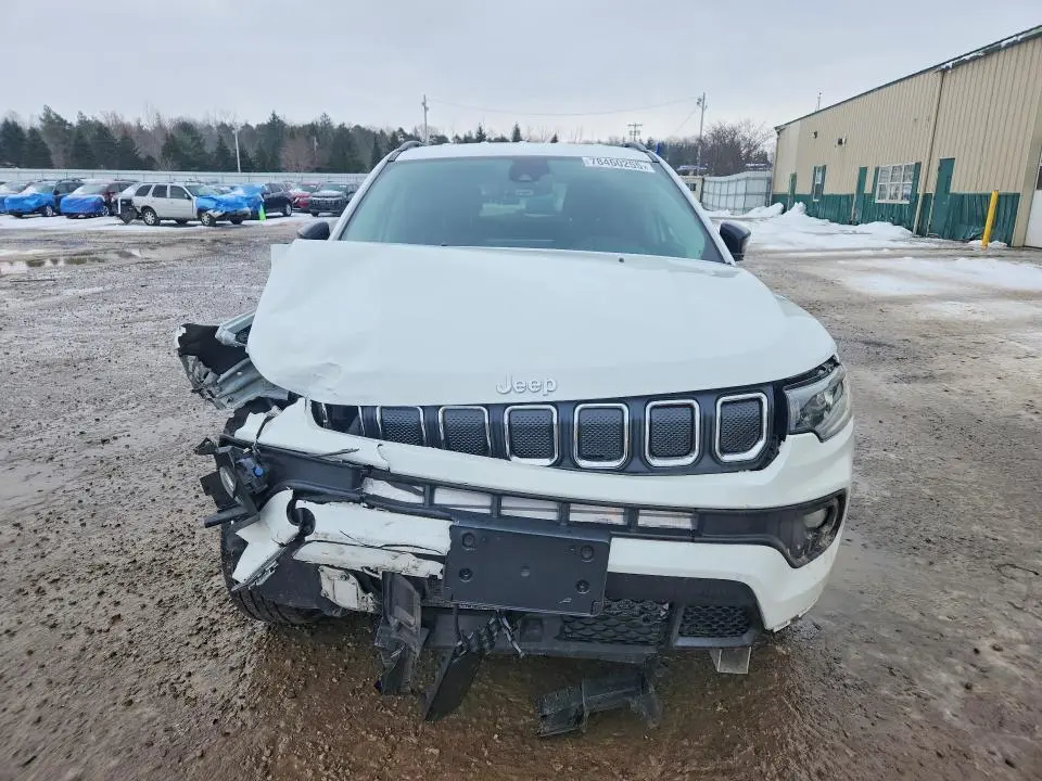 2022 JEEP COMPASS LATITUDE LUX  