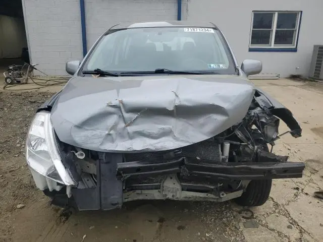 2011 NISSAN VERSA S  