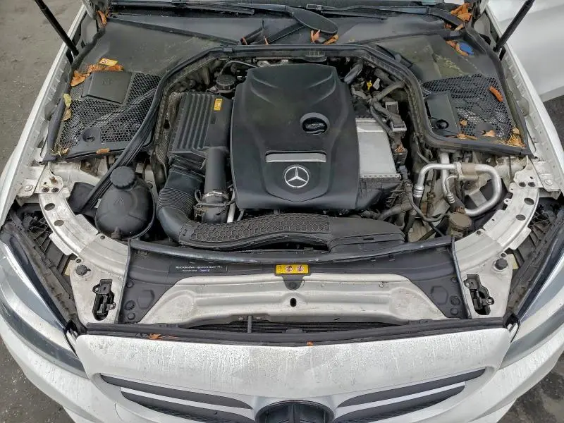 2016 MERCEDES-BENZ C 300  