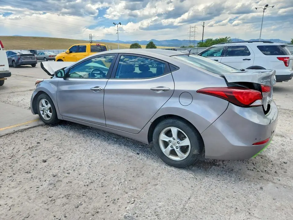 2014 HYUNDAI ELANTRA SE  