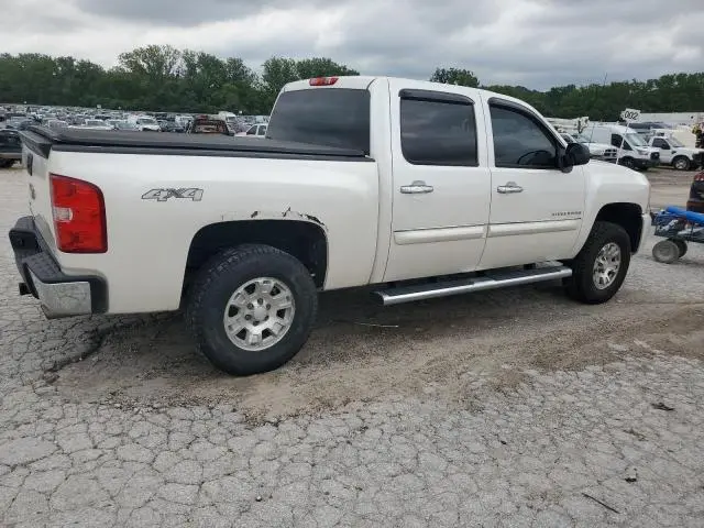 2011 CHEVROLET SILVERADO K1500 LT  