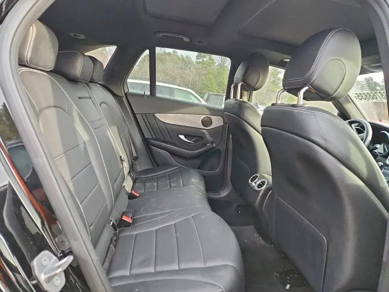 2019 MERCEDES-BENZ GLC 300 4MATIC  