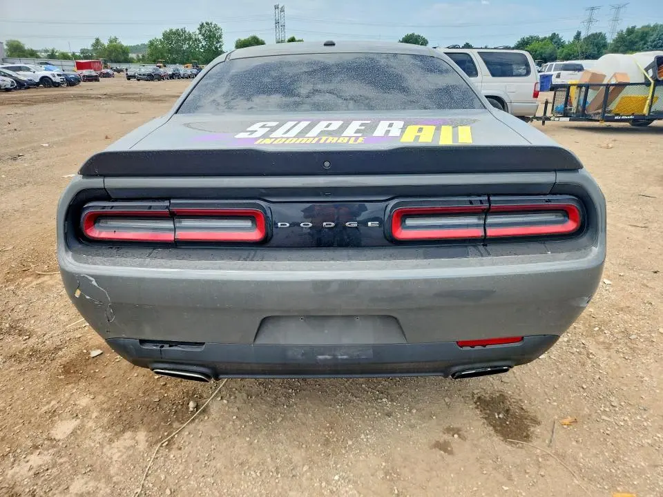 2017 DODGE CHALLENGER SXT  