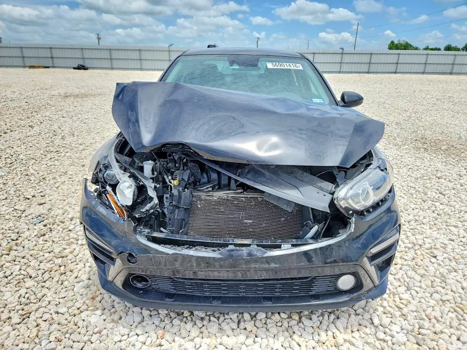 2021 KIA FORTE LXS  