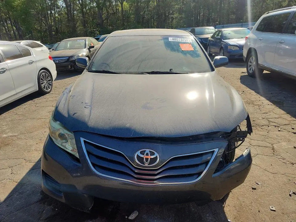 2011 TOYOTA CAMRY LE  
