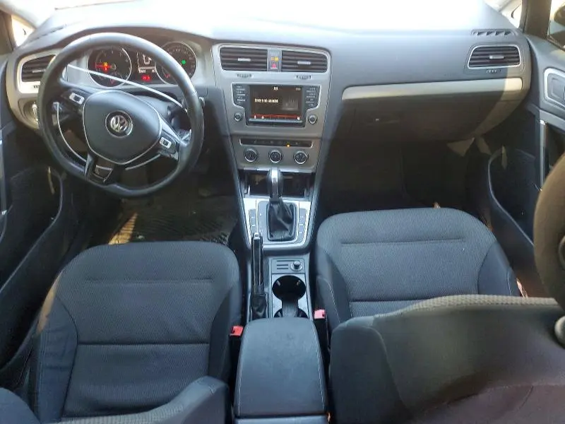 2016 VOLKSWAGEN GOLF S/SE  
