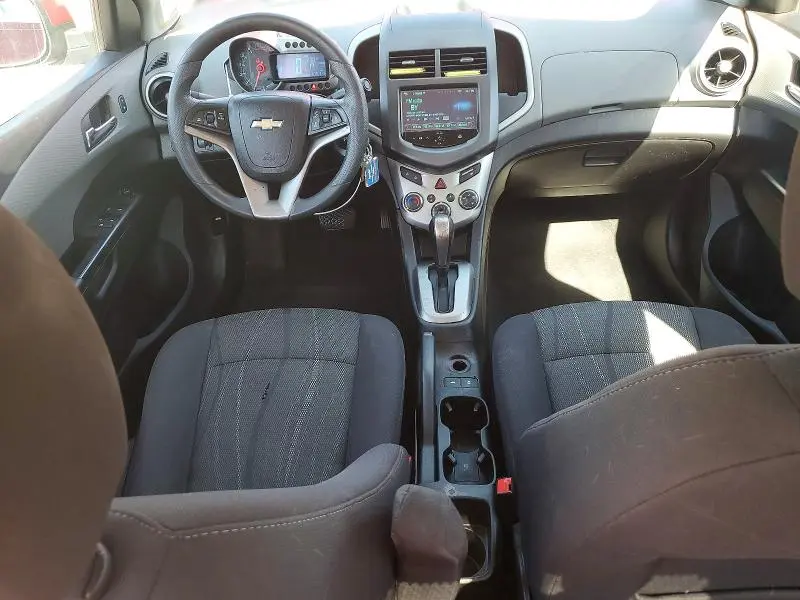 2015 CHEVROLET SONIC LT  