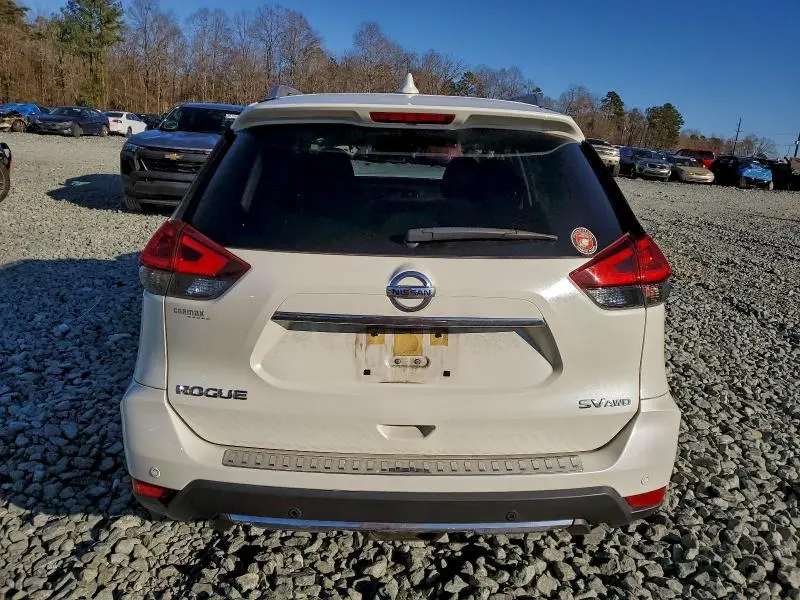 2020 NISSAN ROGUE SV  