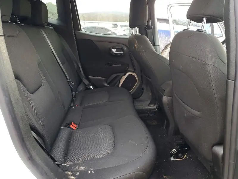 2017 JEEP RENEGADE LATITUDE  