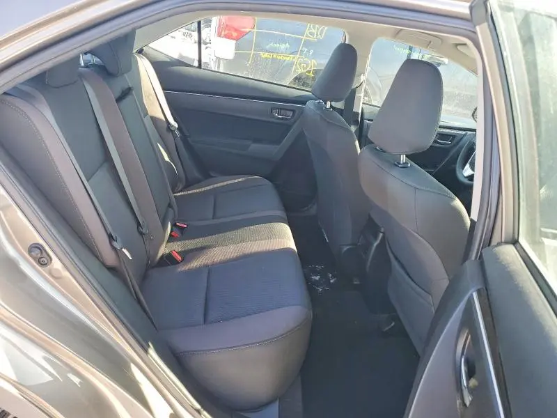 2018 TOYOTA COROLLA LE  