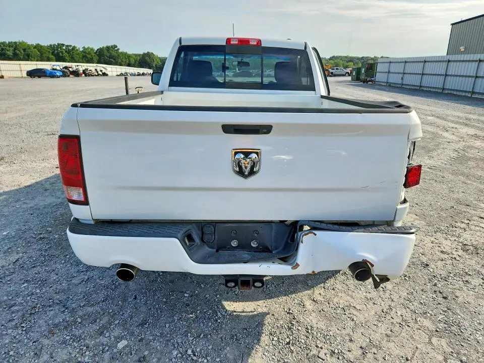 2012 DODGE RAM 1500 ST  