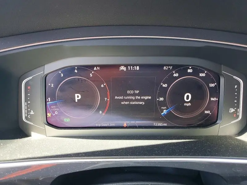 2021 VOLKSWAGEN TIGUAN SE  