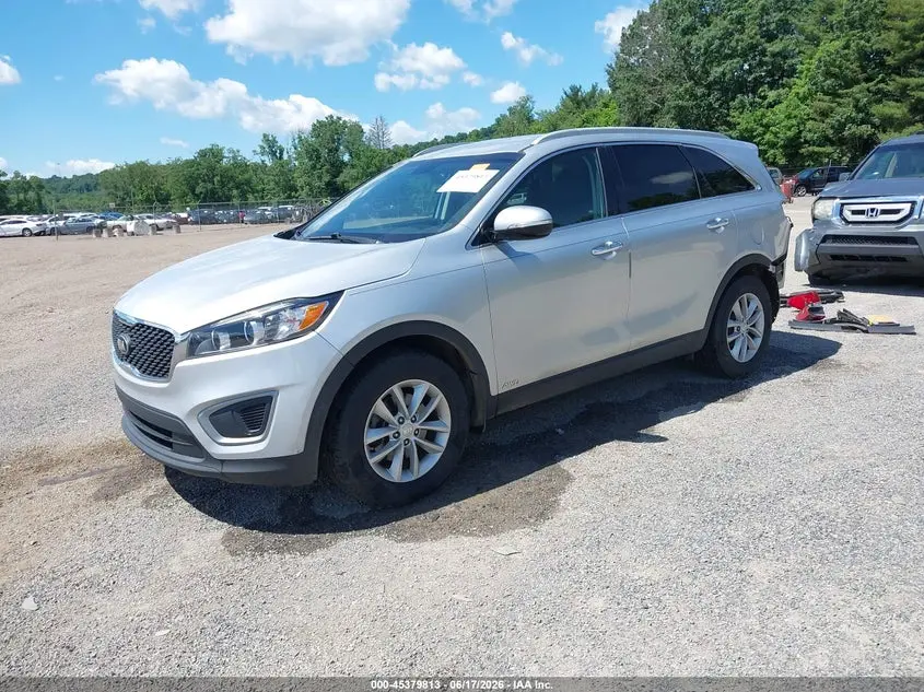 2017 KIA SORENTO 2.4L LX