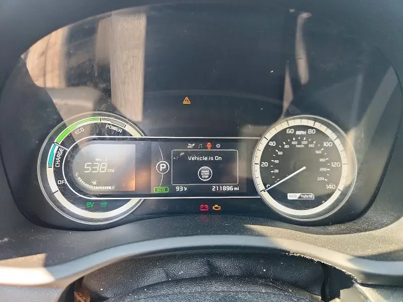 2018 KIA NIRO LX  