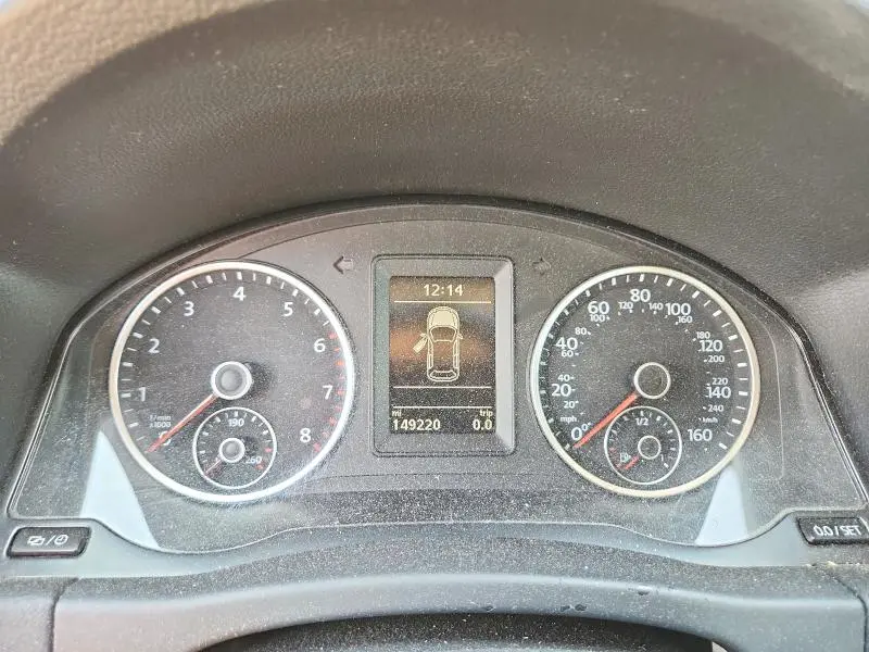 2016 VOLKSWAGEN TIGUAN S  