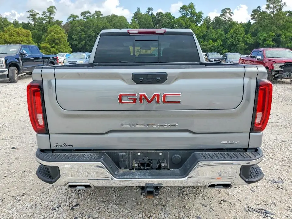 2026 GMC SIERRA K1500 SLT  