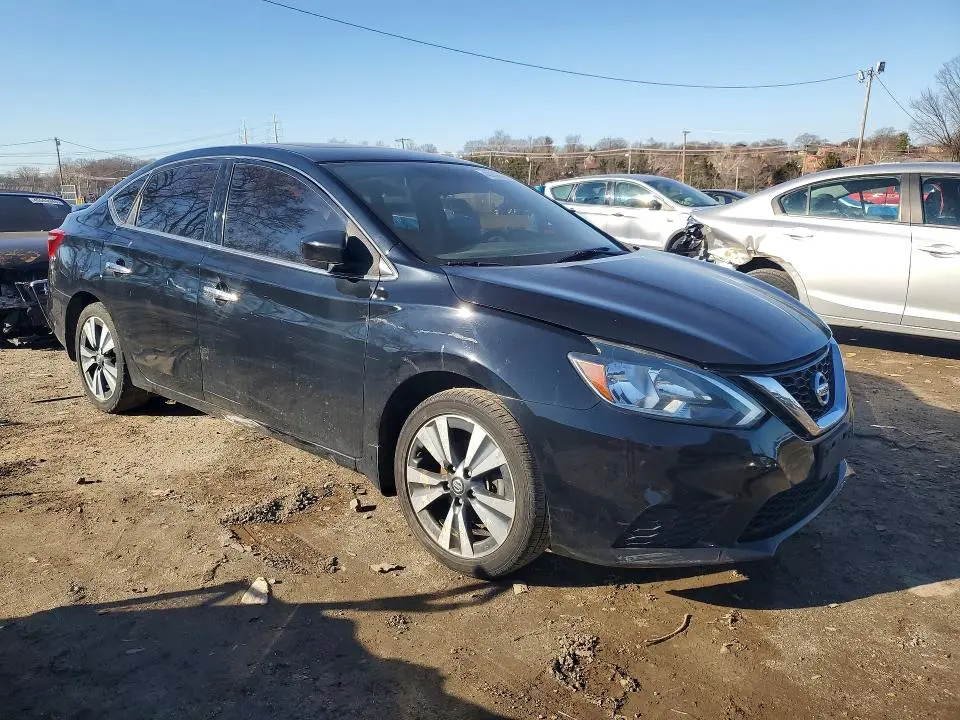 2019 NISSAN SENTRA SV  