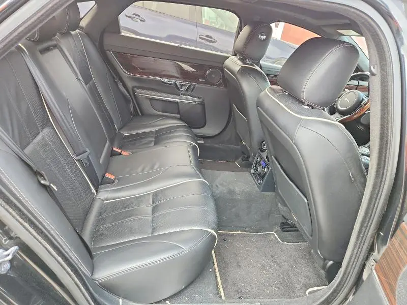 2014 JAGUAR XJL PORTFOLIO  