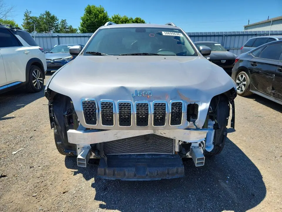 2021 JEEP CHEROKEE LATITUDE  