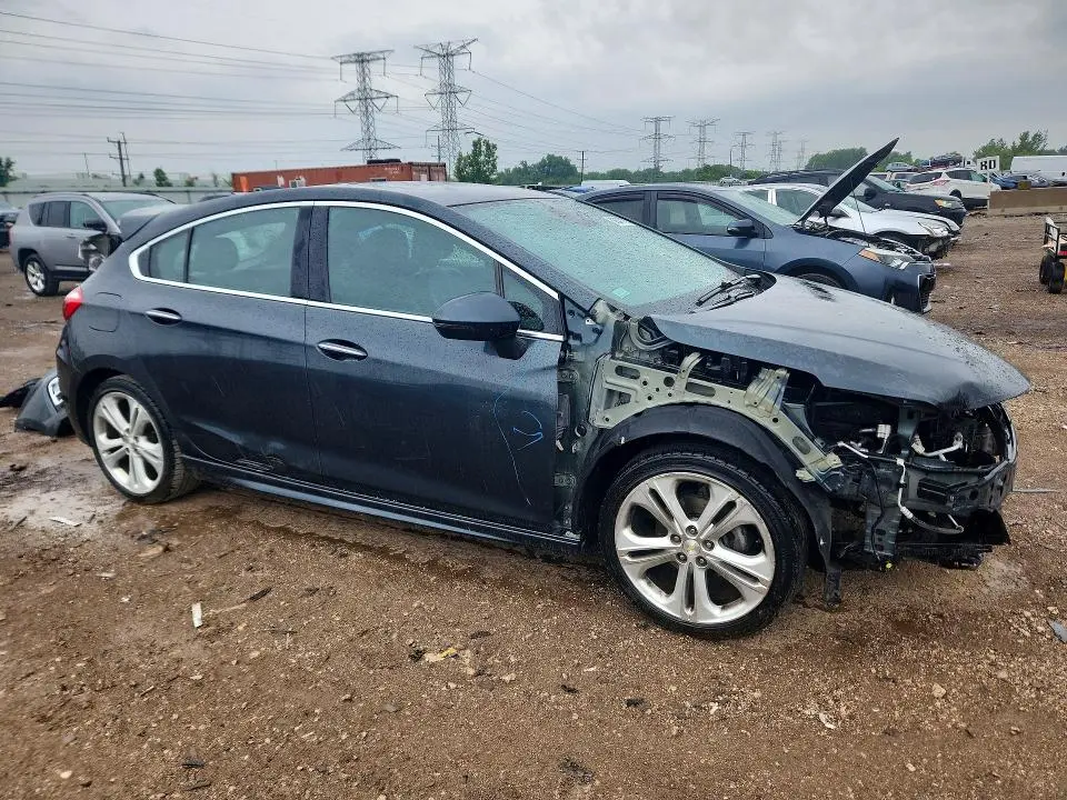 2017 CHEVROLET CRUZE PREMIER  