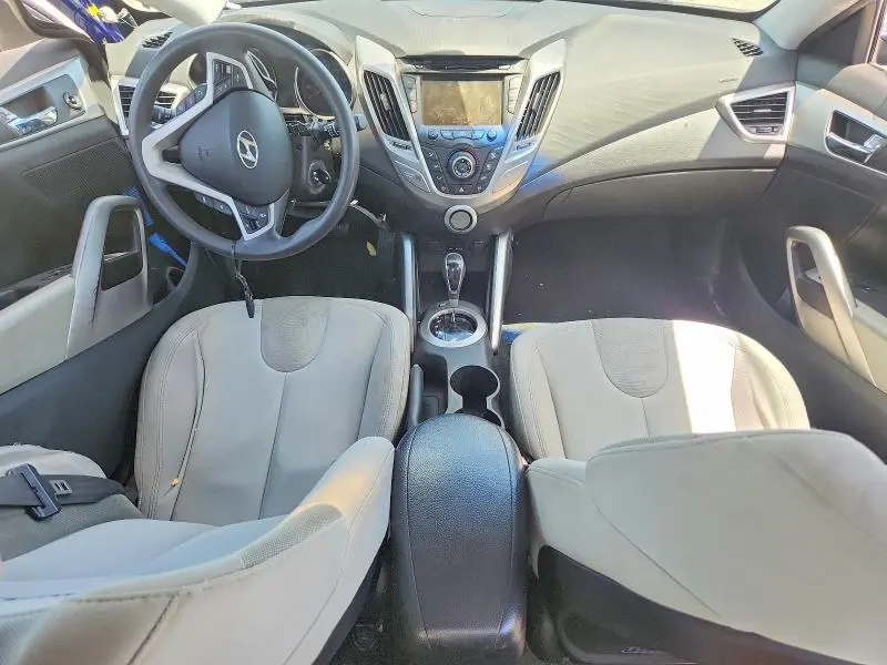 2012 HYUNDAI VELOSTER BASE  